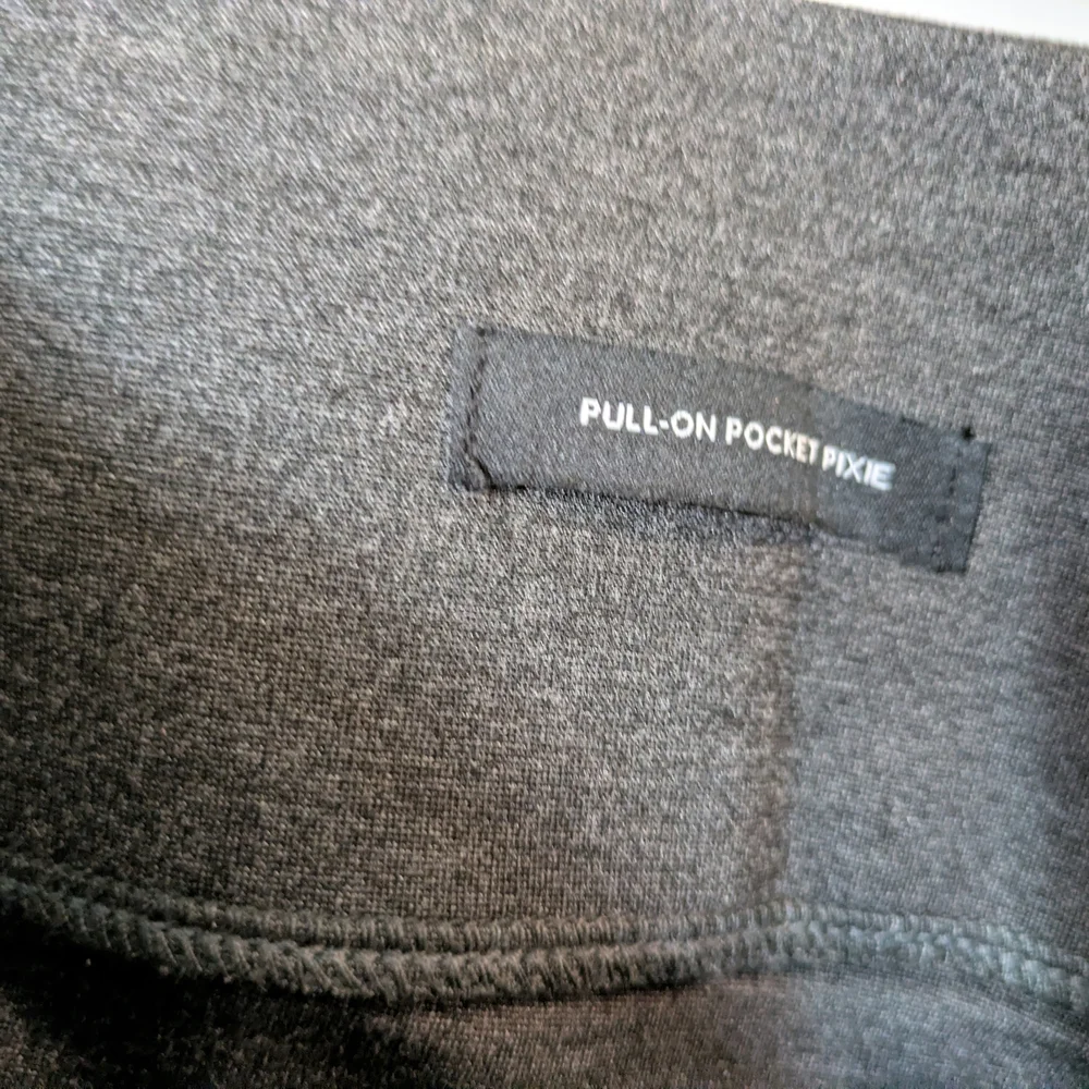 New with tags! torrid Gray High-Waisted Leggings - Picture 5 of 11
